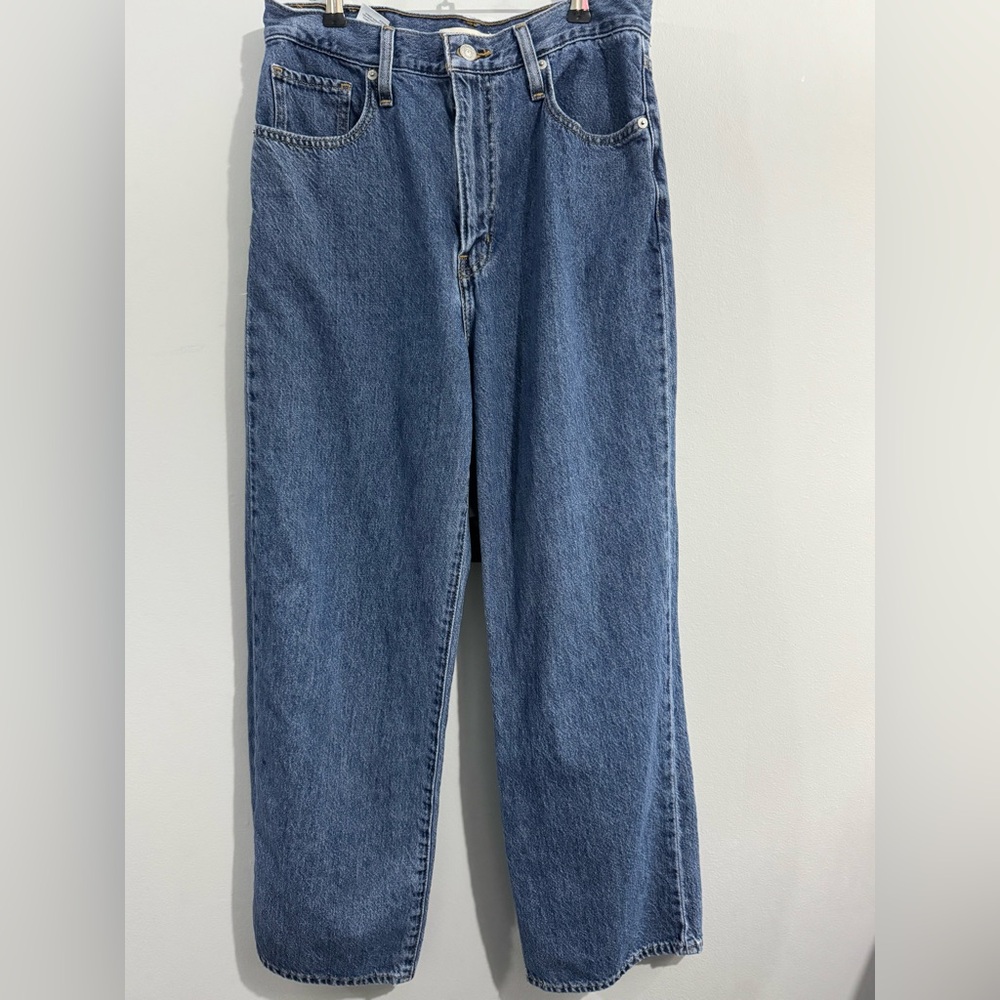 Levi’s High Waisted Straight Jean Size 30 - Picture 3 of 5